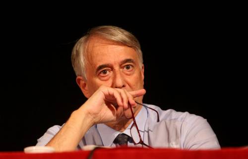 Uno strano tempismo: 
lady Pisapia lascia la casa 
nel giorno dello scandalo