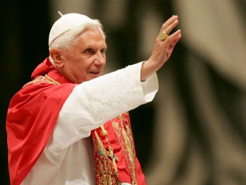 Idee regalo per Benedetto XVI da un suo "collega"