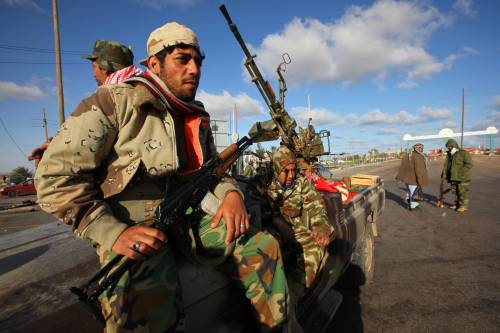 Libia, Obama non esclude invio truppe di terra 
Ma la Russia dice no: porremo il veto all'Onu