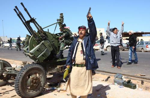 Ecco le armi di Gheddafi 
Non illudiamoci, dovremo sparare