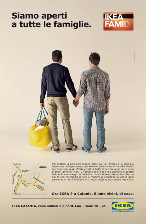 "Aperti a tutte le famiglie" 
Campagna choc dell'Ikea 
sulle coppie omosessuali