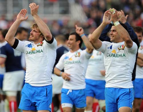 Rugby, impresa dell'Italia 
Lezione ai francesi: 22-21 
Grande festa al Flaminio