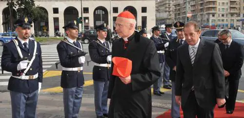 Visagisti e parrucchieri per aiutare i malati a combattere i tumori