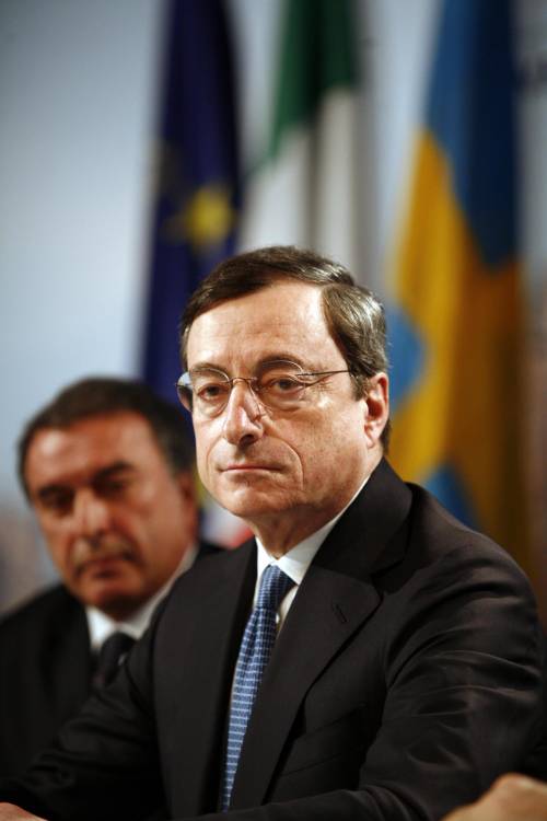 Il governatore Draghi: "L'aumento delle tasse 
frenerebbe la crescita e vesserebbe gli onesti"