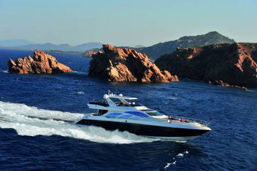 Lusso e design, il successo secondo Azimut