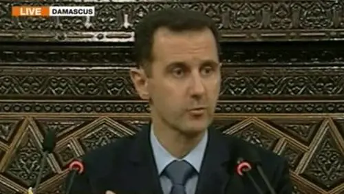 Siria, Assad al parlamento: "Subito le riforme" 
Ma nel discorso non cita la legge d'emergenza