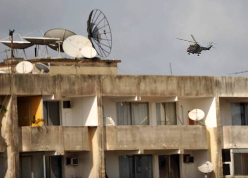 Costa d'Avorio, Francia e Onu sferrano l'attacco 
Bombardamenti contro i militari fedeli a Gbagbo