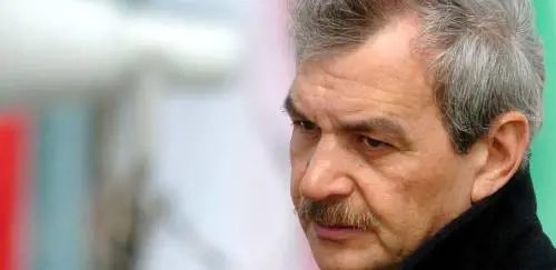 Nonnismo da caserma in Municipio: «È un ragazzino, toglietegli la parola»