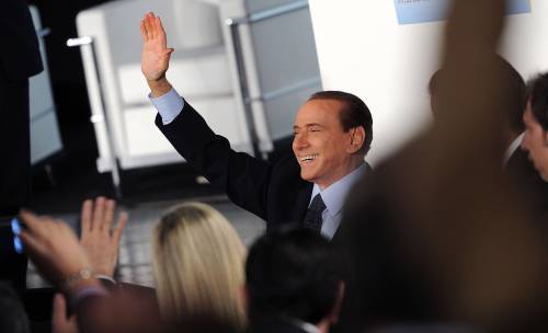Berlusconi accusa i pm e la sinistra: 
"Vogliono farmi fuori fisicamente"