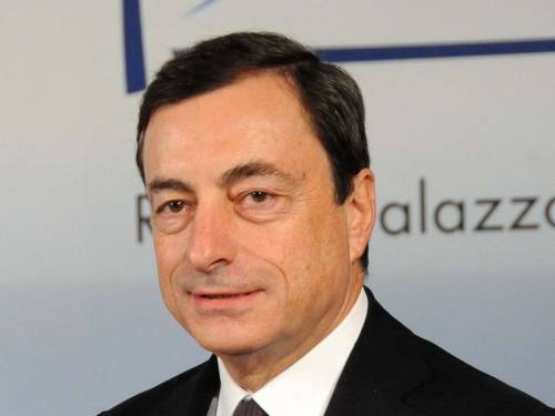 Draghi: "La crisi è finita" 
Ma chiede una politica 
a favore dello sviluppo