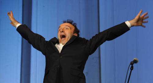 Dietro la satira di Benigni  
c'è un comizio elettorale  
per il Partito democratico