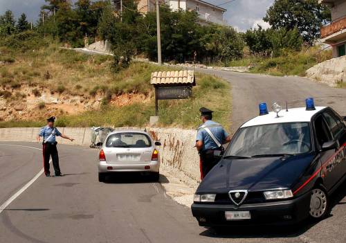Grosseto, aggressione ai carabinieri dopo il rave  
Minorenni restano in cella, forse erano drogati