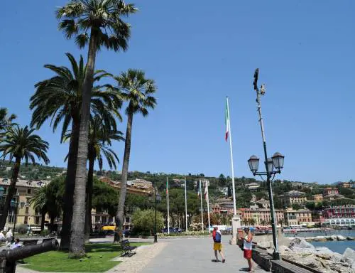 Santa Processo all’assessore imbianchino delle svastiche