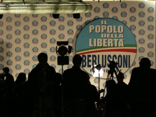 "Manca il simbolo": 
così in Toscana il giudice  
cancella il Pdl dal voto