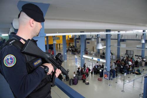 Cresce il rischioattentati: 
le fucine di fanatici in Italia