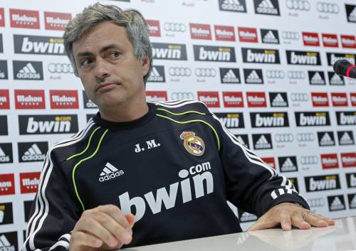 Uefa, stangata su Mourinho: cinque giornate