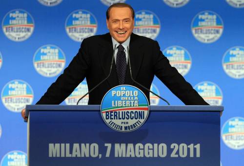 Berlusconi contro la sinistra: 
"Vogliono moschee ovunque"