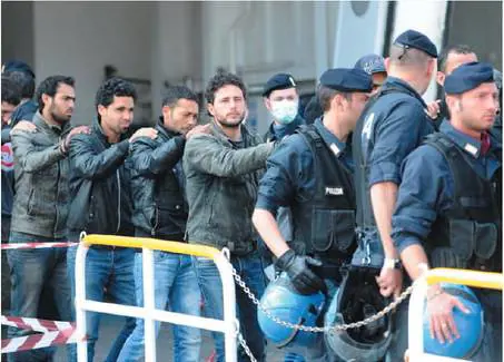 Nodo immigrazione,  
la Danimarca sospende 
il trattato di Schengen