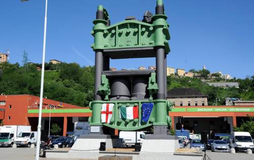 Quella pressa simbolo dell’industria genovese