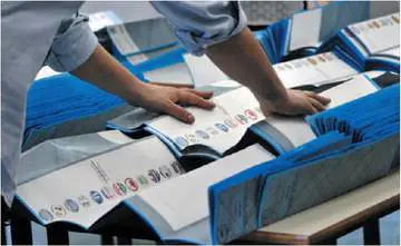 Il centro sta con la Moratti le altre zone con Pisapia