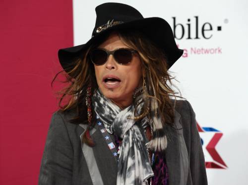 Steven Tyler (Aerosmith): il rocker maledetto  
rinasce in tv e salva una casa discografica