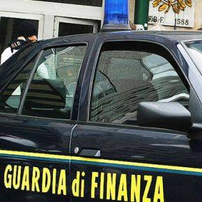 Evasione, 45 arrestati dalla guardia di finanza 
C'è anche il presidente Confcommercio di Roma