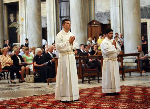 Da comunista dodicenne a missionario di San Carlo: storie di nuovi sacerdoti