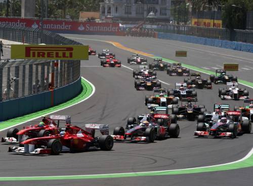 F1, Gp Europa: Vettel trionfa a Valencia 
La Ferrari di Alonso seconda tra gli applausi
