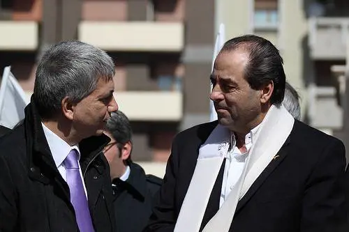Scontri no Tav, Di Pietro e Vendola contro tutti
 
E i manifestanti non si arrendono: "Torneremo"