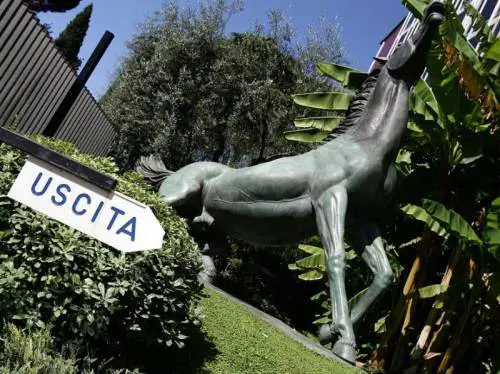 La Rai resti pure in mano a Cosa Nostra