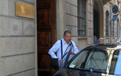 Sentenza Mondadori, la Cir ora vuole i soldi 
E il gruppo di De Benedetti precipita: - 7,55%