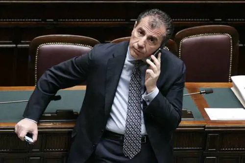 Inchiesta P4, dal Carroccio sì alle autorizzazioni 
Ma sugli arresti frena: "Valutare caso per caso"