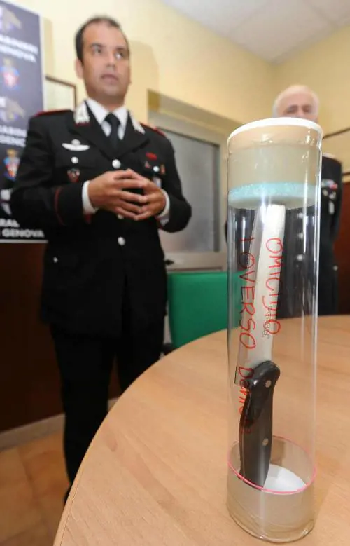 Freddato da un sicario sul lungomare affollato