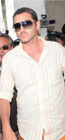 Omicidio Rea, in manette Salvatore Parolisi: 
"L’ha uccisa da solo", ma lui: "Io innocente"