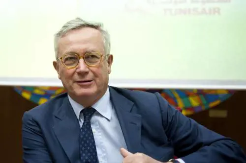 Tremonti, superministro 
con grandi ambizioni 
in sella grazie alla crisi