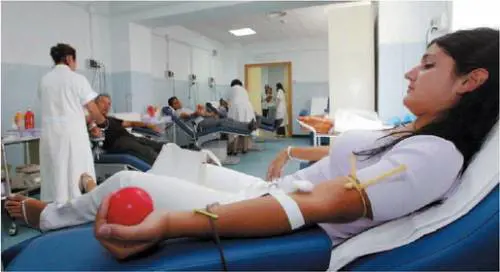 L'INCHIESTA SULLE FOLLIE DI STATO: 
Sanità, un salasso da 105 miliardi di euro