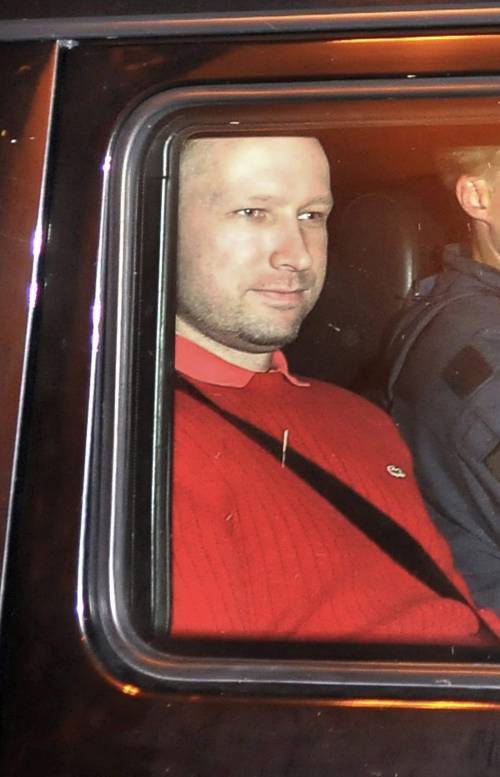Norvegia Anders Breivik 
pensava ad altri attacchi					
 
Sarà visitato da psichiatri