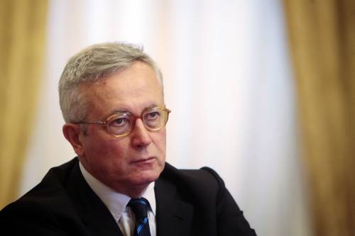 Tremonti al procuratore: 
"Io spiato e pedinato? 
Forzatura giornalistica"