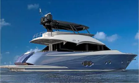 Mcy 65’ in acqua a Cannes sulle orme dell’«antenato»