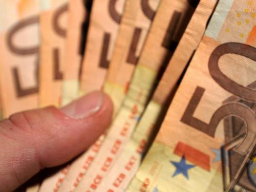 Cresce il debito medio delle famiglie italiane 
Oltre 19mila euro, +3200 euro nell'ultimo anno