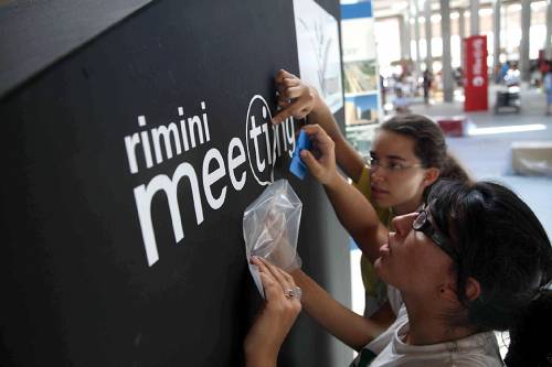 Se l'esistenza diventa un'immensa certezza: 
la settimana di incontri e dibattiti al Meeting