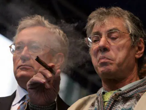 Bossi-Tremonti, patto del sigaro sul Welfare