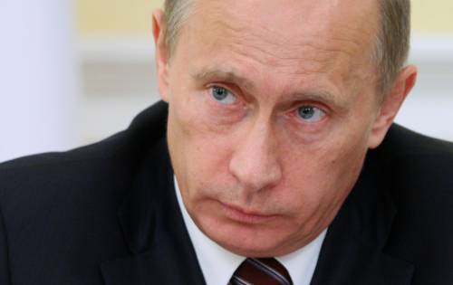 Non c'è più religione:  
i russi vogliono eleggere  
Putin "nostro unico Dio"