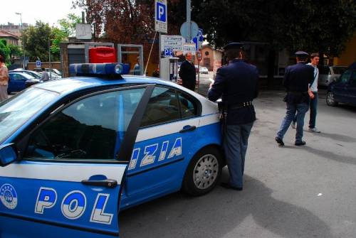 Ecuadoriano sequestra 4 donne: arrestato