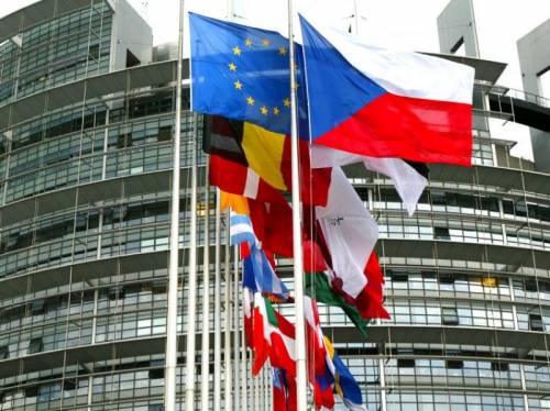Ma la Ue ci riprova:  
è l’ora degli eurobond