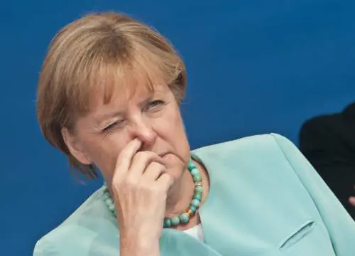 La Merkel è la donna più potente del mondo 
Tonfo di Lady Obama nella classifica di Forbes 