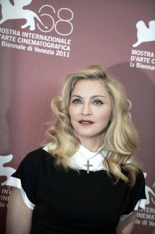 Venezia, Madonna in versione regista: 
"Vorrei rifare la Dolce vita, ma costa troppo"