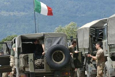 Afghanistan, Berlusconi annuncia il ritiro:  
"Via da lì tutti i soldati italiani entro il 2014"