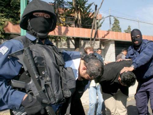 Messico, da superpoliziotta a boss dei narcos 
Arrestata "La Flaca": apparteneva ai Los Zetas