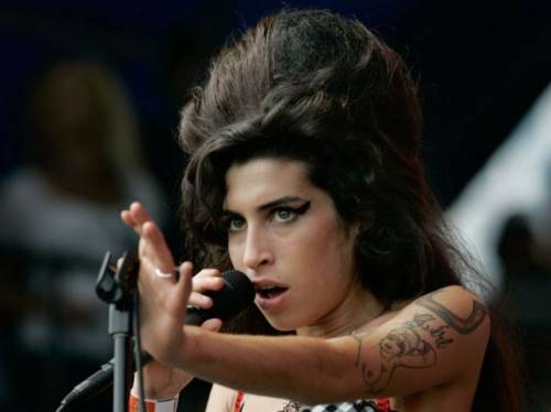Il giorno del compleanno 
di Amy Winehouse 
esce il suo brano inedito